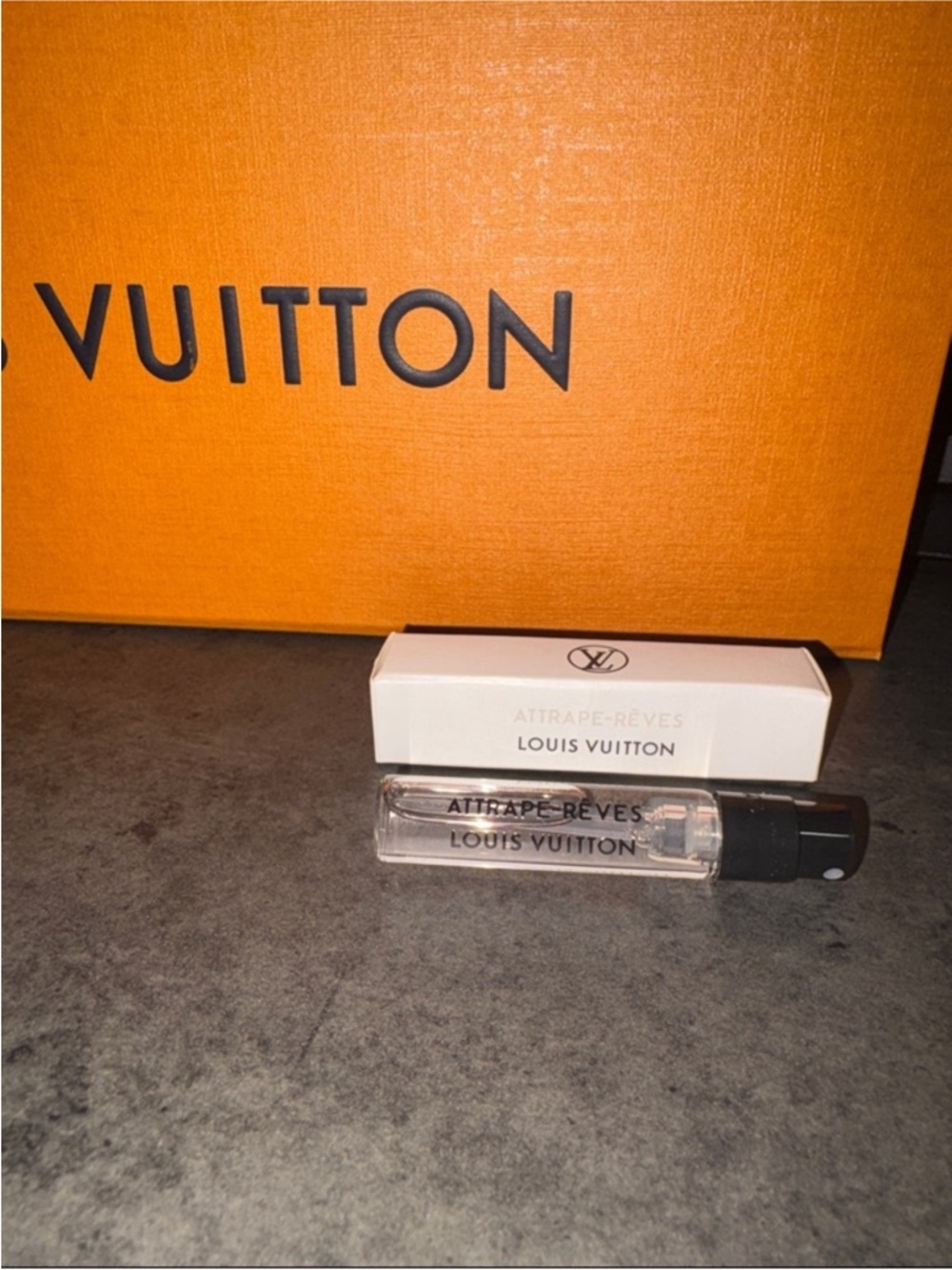 Louis Vuitton 2ml-0.06 FL.OZ. Imagination & Attrape-Rēves EDP - Picture 2 of 4